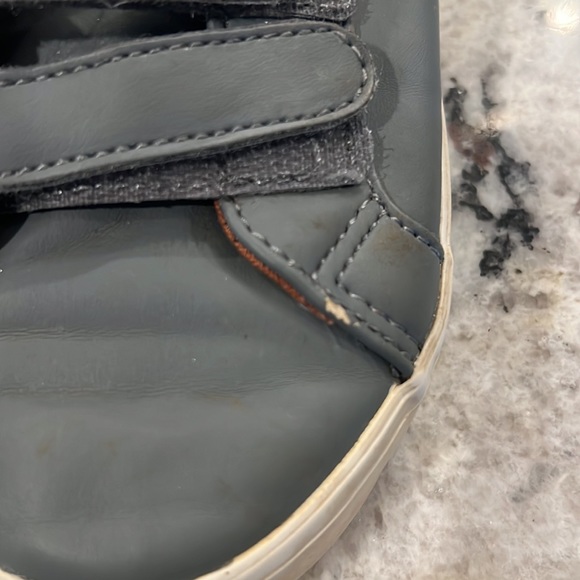 Gray pleather kicks size 11 from Old Navy - Picture 4 of 5